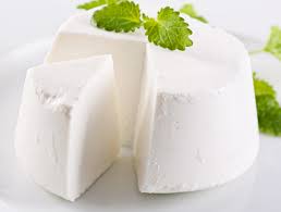 Ricotta di mucca a forma di tronco di cono, dal colore bianco e dal gusto delicato. Ricotta Vaccina Vs Ricotta Di Pecora Quale Scegliere E Perche Gruppo Arata