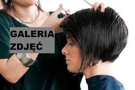 Wiele osób, zarówno mężczyzn jak i kobiet, uważa męskie fryzury krótkie za najbardziej odpowiednią formę uczesania dla. Najmodniejsze Krotkie Fryzury 2021 Galeria Zdjec Fryzur Codzienny Pl