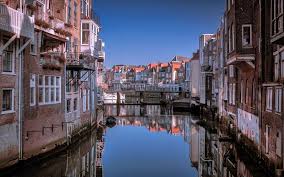Das apartment divino erwartet sie mit einer terrasse in der altstadt von dordrecht, neben dem historischen tor groothoofd und 900 m von der veranstaltungsstätte dordt in stoom entfernt. Holland Stadte Die 14 Schonsten Orte Der Niederlande 2021