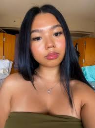 Hello everyone! I'm an incoming HKU student that will be arriving around  Mid August. I'm trying to begin my search for some housing