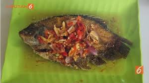 Sambal pecak biasanya terdiri dari cabai, bawang putih, kemiri, dan diracik dengan santan. Resep Pecak Ikan Mujair Rasa Asam Pedas Yang Bikin Nagih Lifestyle Liputan6 Com