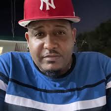 So satisfying watching the paint fly off