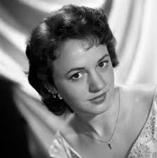 Ann Whitfield's Instagram, Twitter & Facebook