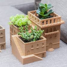 Learn How To Use Tinkercad Tinkercad Is A Free Easy To Use App For 3d Design Electronics And Coding It S Used By Homeschool Activities Design 3d Printing
