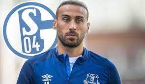 Schalke 04 have been relegated from the bundesliga for the first time in three decades. Schalke 04 News Und Geruchte Interesse An Sturmer Cenk Tosun Von Everton
