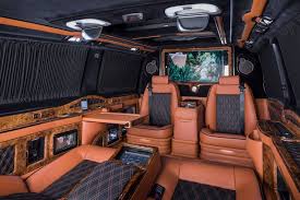 25 Luxury Executive Van Conversion Vintagetopia In 2020 Luxury Van New Luxury Cars Luxury Car Interior