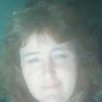 Lisa Butner's Instagram, Twitter & Facebook