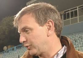 No hay que hacer una novela"