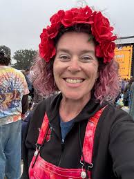 Happy Thursday gift enjoyment