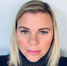 Barbara Goodner's Instagram, Twitter & Facebook