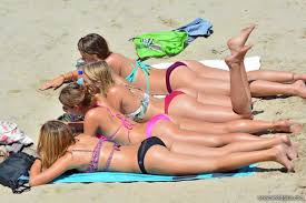 Still one of my favorite yoga positions. Candid Creeper Shots Beach Sex Pictures Pass