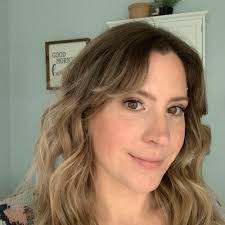 Nikki Fehr's Instagram, Twitter & Facebook