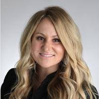 Alison Huber's Instagram, Twitter & Facebook