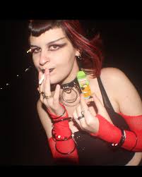 🍬🔪🎃 #halloween #photography #raw #unedited #uneditedphoto #canon  #canonphotography #canoneos7d #goth #alt #alternitive #alternativeculture  #altgirl #altfashion