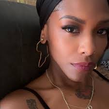 Lakesha Barton's Instagram, Twitter & Facebook