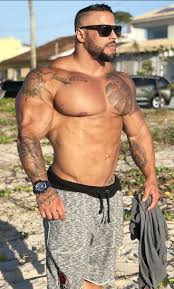 Pin By Craig Wood On Muscle Hunks Muscular Men Muscle Hunks Muscle Men