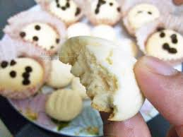 Jom semak resepi ini dan boleh cuba resepi disediakan. Resepi Biskut Viral Alien Pawtaste Com