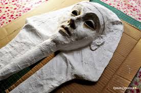 How to Make Tutankhamun's Mask