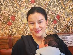 Maybe you would like to learn more about one of these? Hanna Mangan Lawrence 1 Tg Time