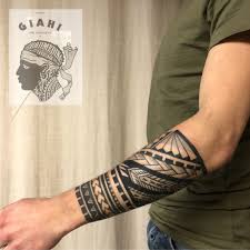 Maori Tattoo Designs For Men New Zealand Tribal Ink Ideas Of Course Theres Always The Diff Tatouages Main Tribale Tatouage Maori Designs De Tatouage Tribal