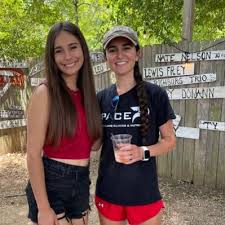 Katelyn Bickett (@KatelynBickett)