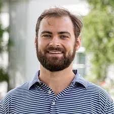 Mandi Crowe's Instagram, Twitter & Facebook