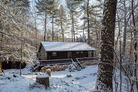 Cottage Life Cabinporn Noah Kalina S Log Cabin In Cabins In The Woods Log Cabin Exterior Log Cabin