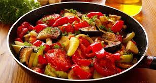Le verdure saltate in padella sono perfette non solo come condimento leggero e delicato per la pasta, ma anche come contorno dei vostri piatti di. Ricetta Verdure Saltate In Padella Spadellata Di Verdure Gustosa