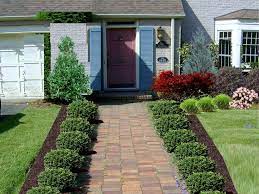 Find local landscapers in minutes. 20 Small Front Yard Landscaping Ideas Low Maintenance Magzhouse