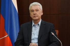 Sergey semyonovich sobyanin is a russian politician, serving as the 3rd mayor of moscow since 21 october 2010. Sobyanin Priglasil Prisoedinitsya K Pervoklassnomu Sentyabryu Yuzhnye Gorizonty