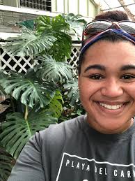 I just planted a few new plants in these black window boxes me and Eusebio  Arce (Dad) installed!! They turned out amazing and I love them!!🌺🌿