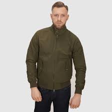 Daniel craig james bond actor daniel craig, often inspired by mcqueen's sartorial style, has been spotted with both the sand baracuta g9 in his private life. G9 Classic Harrington Jacket Beech The Smart Dresser