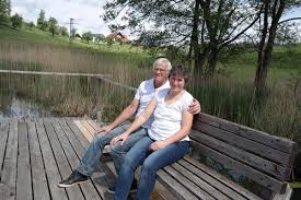 Direkt am tiefwarensee mit einem dazugehörigen seebalkon und eigener badestelle. Uber Das Haus Am See Ferienwohnungen Haus Am See