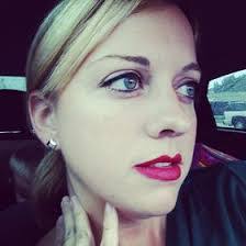 Amy Janis's Instagram, Twitter & Facebook