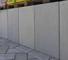 Kann Mauerscheiben In Sichtbeton Grau In 2020 Mauer Scheibe Gartenmauer