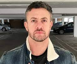 Christine Seivwright's Instagram, Twitter & Facebook