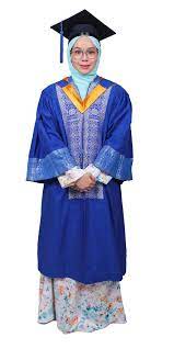 Jubah akademik graduan (disediakan oleh pihak ipgm secara berpusat). Pakaian Akademik Graduan Majlis Konvokesyen Usim