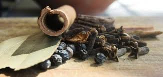 فوائد القسط الهندي أثناء الدورة الشهرية موضوع