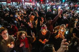 Vous avez la possibilité, en option, d' avoir un couchage 160x200 cm. Here S What Happened On The 8th Night Of George Floyd Protests The New York Times