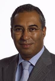 Models include 333, 320, 317, 331g, 324, 325, 318, 323, 332, and 330g. Antonio Costa