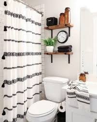 Better Homes Gardens On Instagram There S Something So Crisp About Txsizedhome S Black A Bathroom Design Small Small Bathroom Remodel Small Bathroom Decor