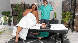 ▷ Dallas Playhouse in Sneaky Masseur Likes Big Tits (Photo 1) | Brazzers