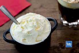 Pour the cream into a large bowl. Keto Whipped Cream Recipe For Sugar Free Desserts And Drinks