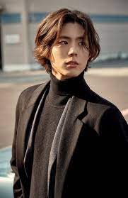 | @ryusdb/instagram lately, followers have watched him assist popularize the pattern of lengthy hair for males… Male Actors Who Give Off Perfect Fall Vibes Through Long Hair Kdramastars