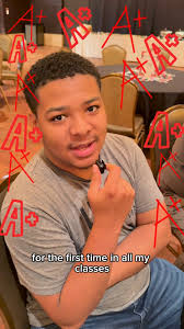 What are you doing over winter break? Tell us in the comments! ❄️ 🎤 Geo  Roman