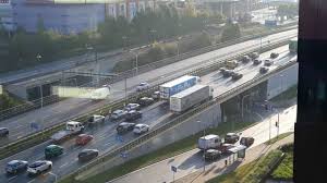 Kierowca bmw uderzył w bariery na wiadukcie. Wypadek Dts Katowice Artykuly Katowice Nasze Miasto