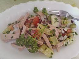 Wurstsalat Mit Handkase Harzer Wurstsalat Salat Wurstchen