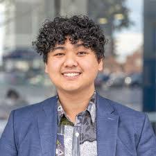 Alan Almeida's Instagram, Twitter & Facebook