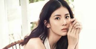 When the ghost of a woman gains a second chance at life for 49 days, she reappears in front of her remarried husband and young daughter. Lee Bo Young Biography Facts Childhood Family Life Achievements Of South Korean Actress