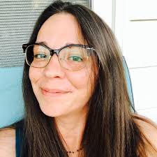 Leigh Mabry's Instagram, Twitter & Facebook